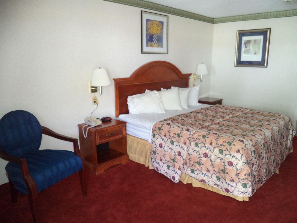 Days Inn By Wyndham Maumee/Toledo Ngoại thất bức ảnh