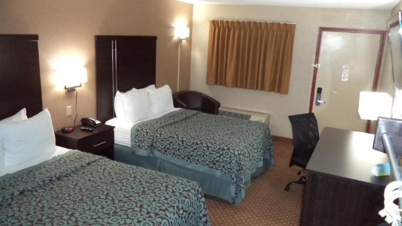 Days Inn By Wyndham Maumee/Toledo Ngoại thất bức ảnh